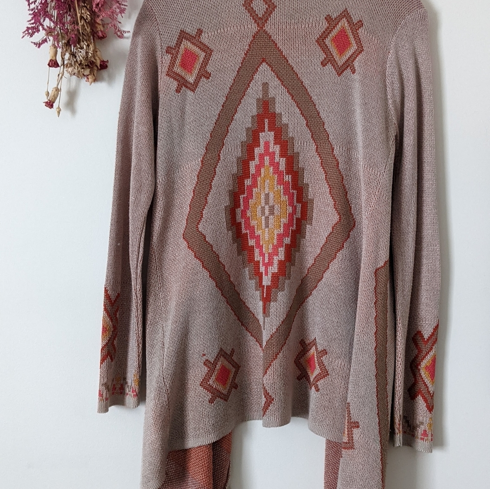 Patterned sweater